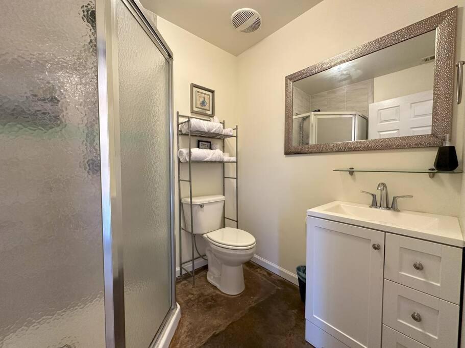 Haven At Hazel~downtown Loft Demorest